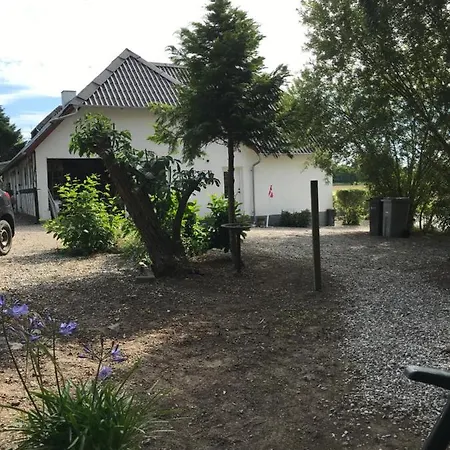 Apartamento Hus Pa Landet Ejby (Middelfart)